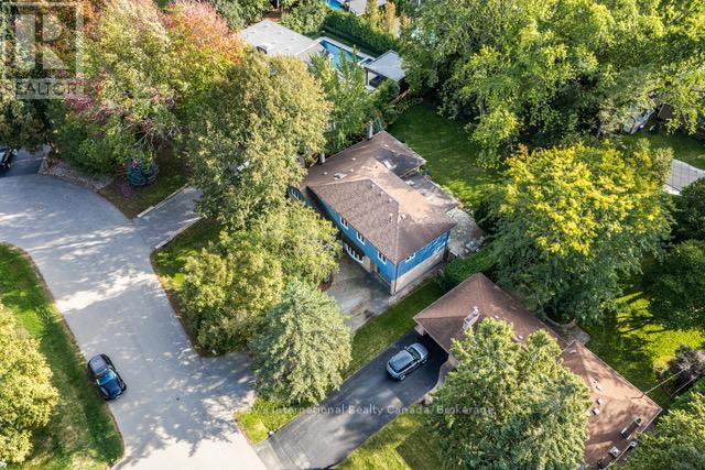 98 Selgrove Crescent, Oakville, Ontario  L6L 1L3 - Photo 41 - W12450412