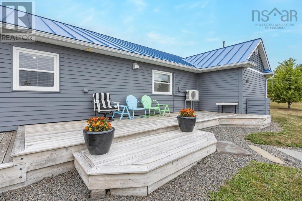 355 Falmouth Dyke Road, Falmouth, Nova Scotia  B0P 1L0 - Photo 9 - 202524660