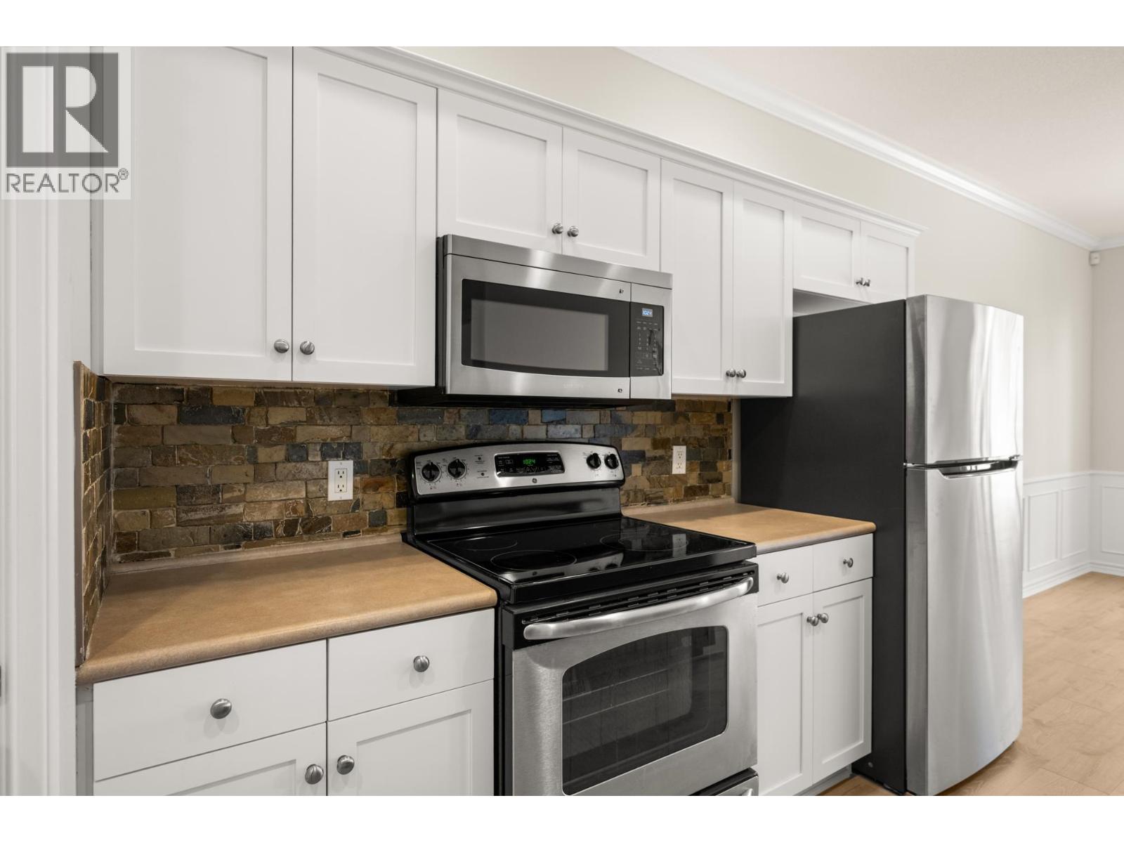 24361 102a Avenue, Maple Ridge, British Columbia  V2W 2E3 - Photo 6 - R3057067