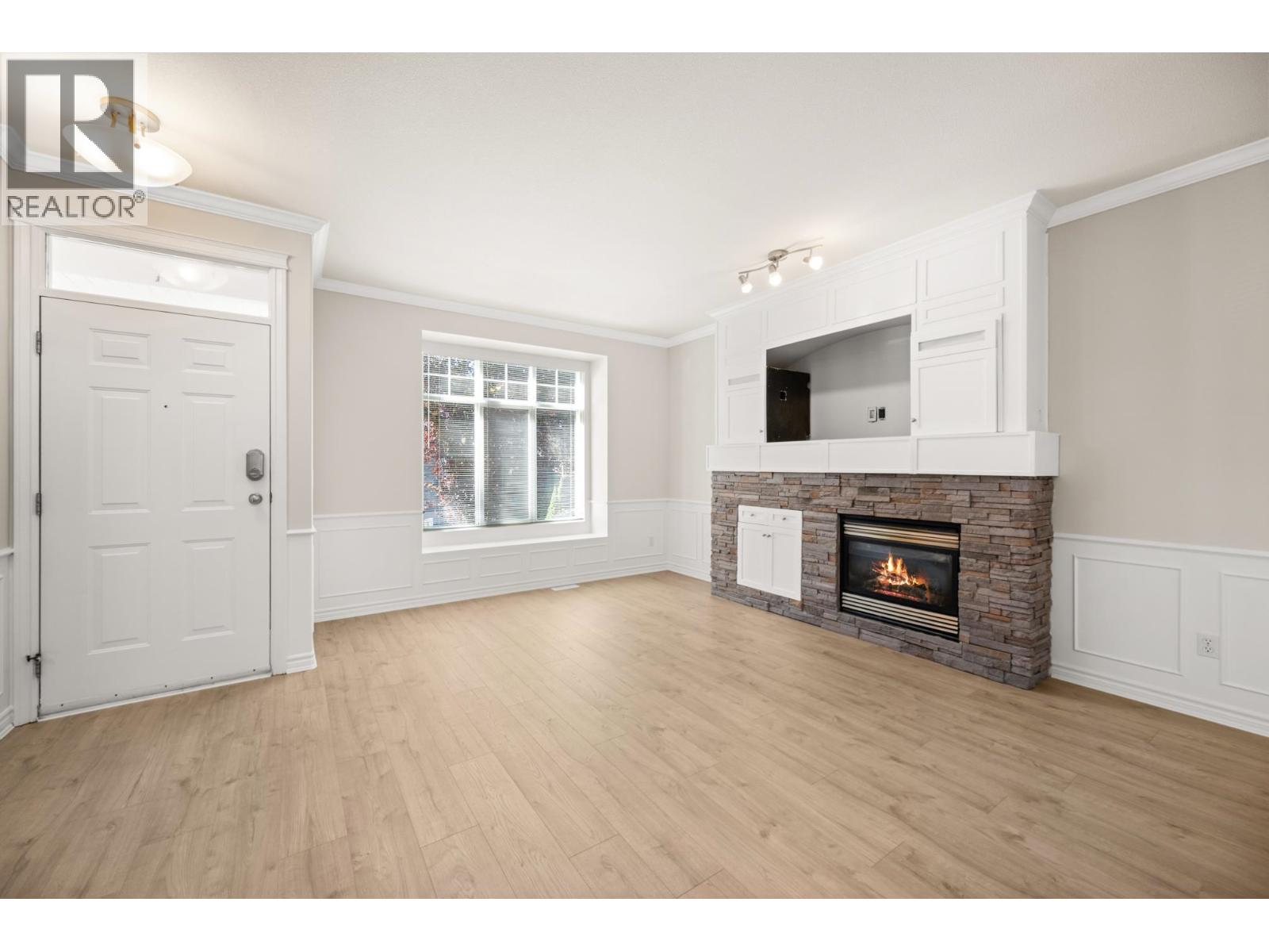 24361 102a Avenue, Maple Ridge, British Columbia  V2W 2E3 - Photo 10 - R3057067