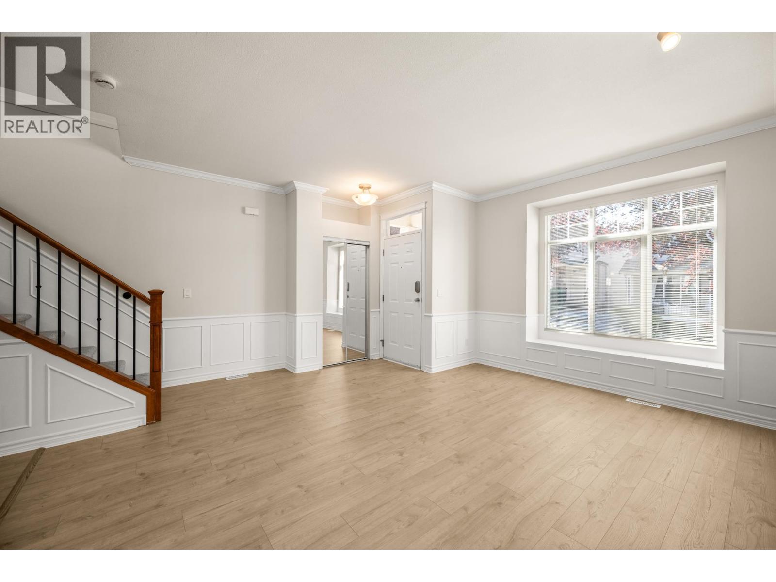 24361 102a Avenue, Maple Ridge, British Columbia  V2W 2E3 - Photo 11 - R3057067