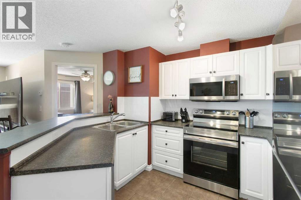 2204, 505 Railway Street W, Cochrane, Alberta  T4C 2K9 - Photo 1 - A2262926