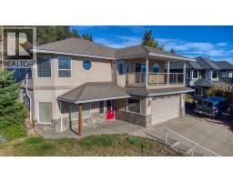 2024 Mountain View Avenue, lumby, British Columbia