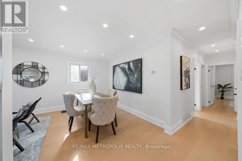 27 Gully Drive, Toronto, Ontario  M1K 4W3 - Photo 13 - E12454673