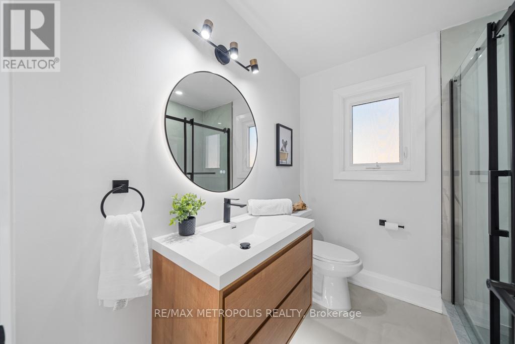 27 Gully Drive, Toronto, Ontario  M1K 4W3 - Photo 14 - E12454673
