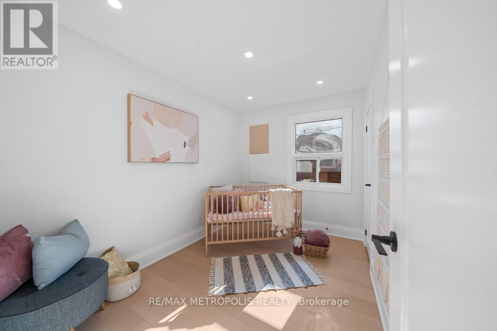 27 Gully Drive, Toronto, Ontario  M1K 4W3 - Photo 17 - E12454673