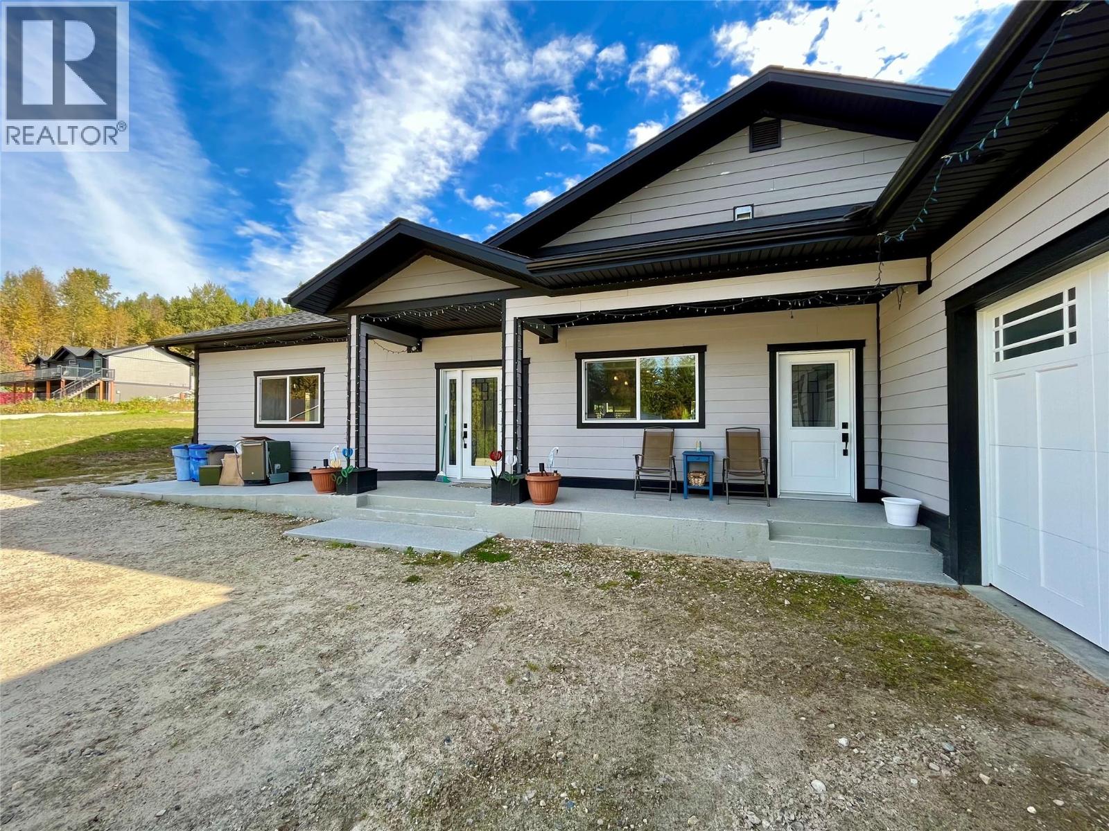 207 Cotswold Road, nakusp, British Columbia