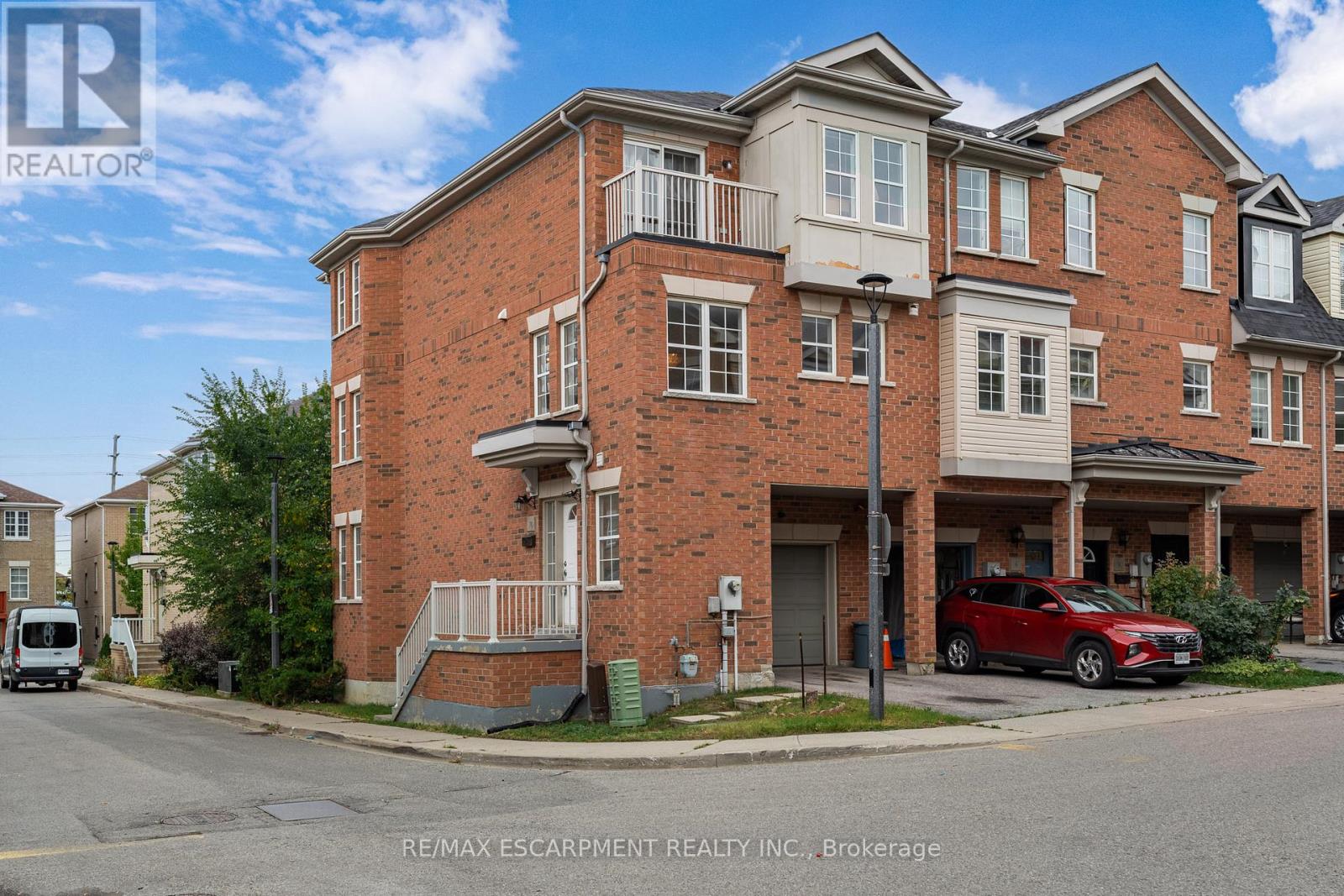 38 Archibald Mews, Toronto, Ontario  M1P 0A4 - Photo 2 - E12454702