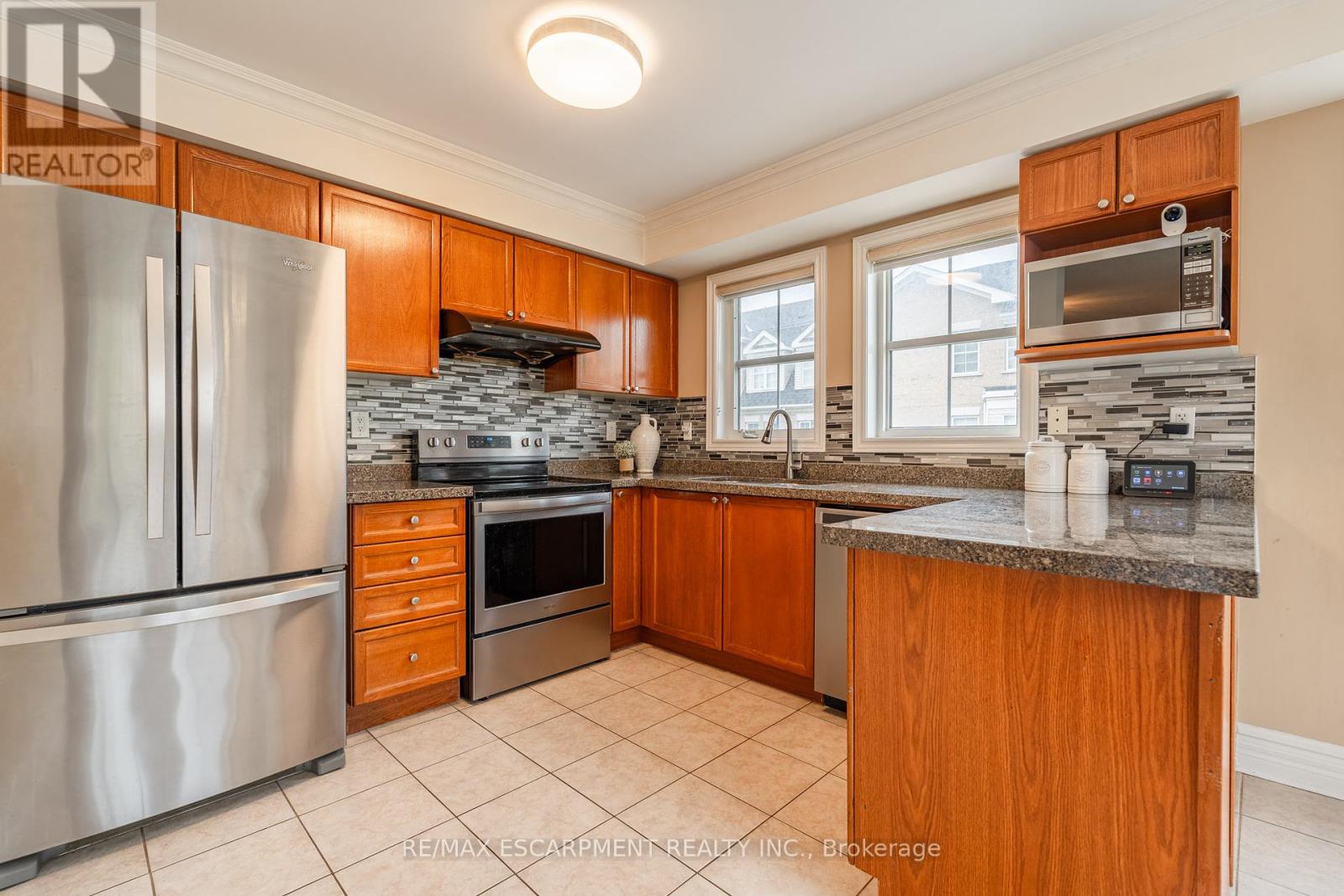 38 Archibald Mews, Toronto, Ontario  M1P 0A4 - Photo 9 - E12454702