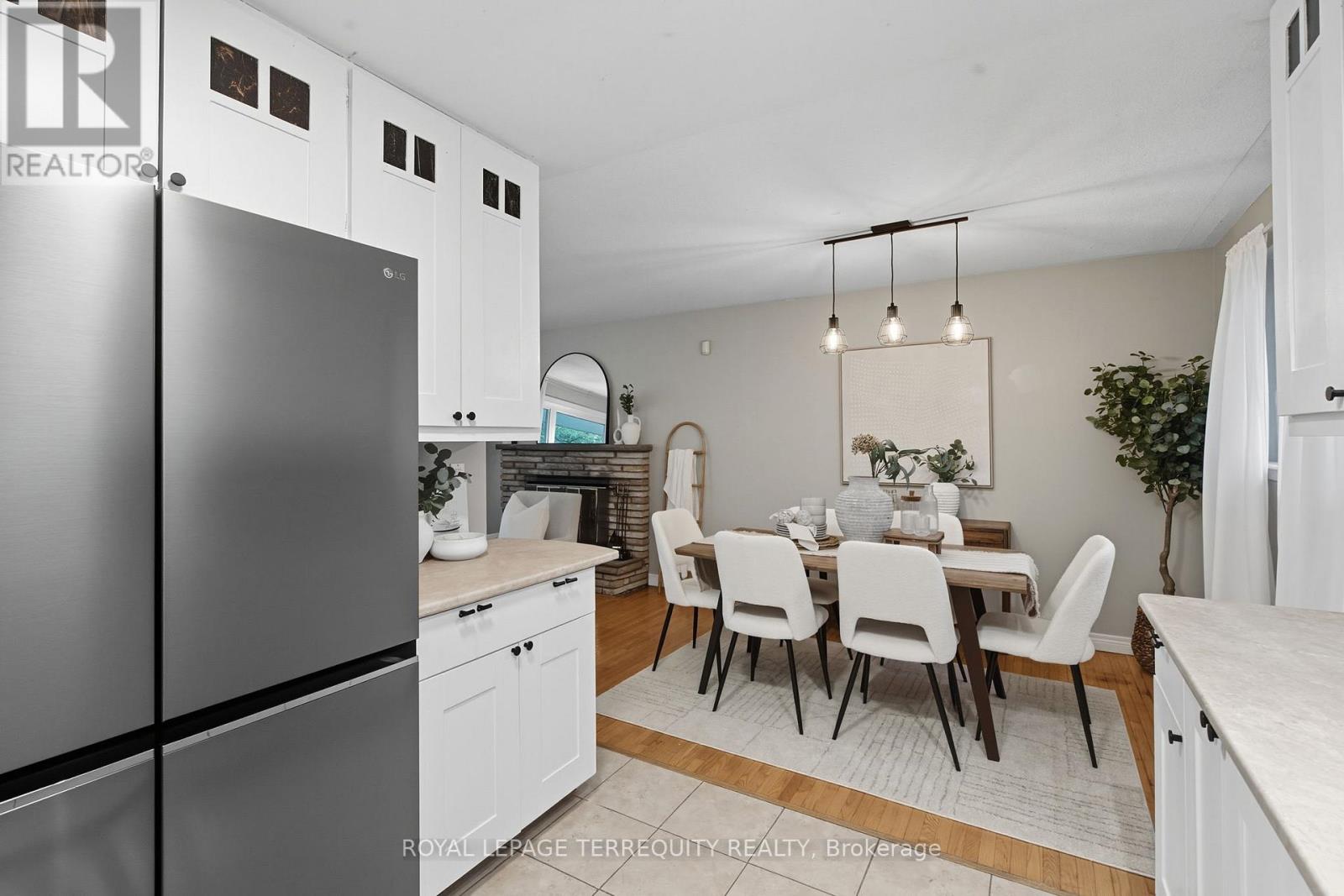 985 Susan Court, Oshawa, Ontario  L1H 7B7 - Photo 11 - E12454745