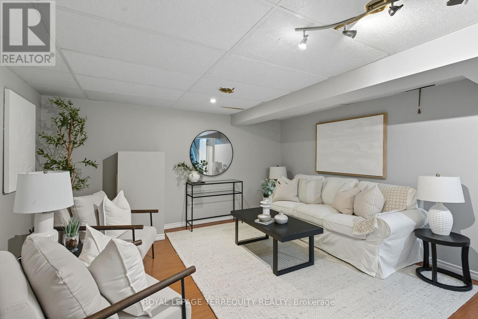 985 Susan Court, Oshawa, Ontario  L1H 7B7 - Photo 23 - E12454745