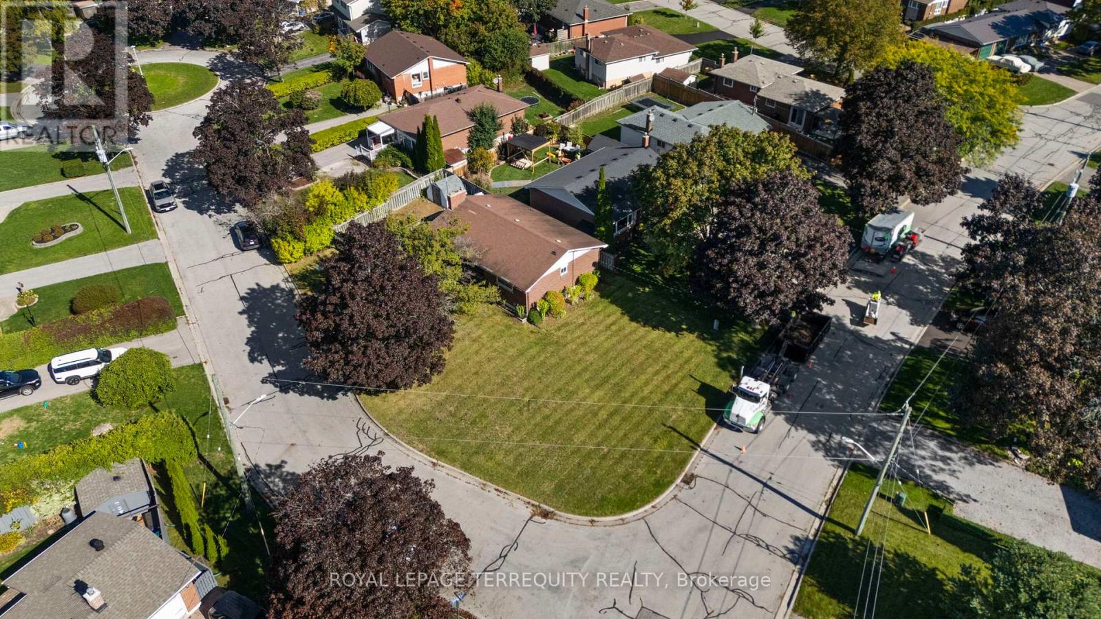 985 Susan Court, Oshawa, Ontario  L1H 7B7 - Photo 36 - E12454745