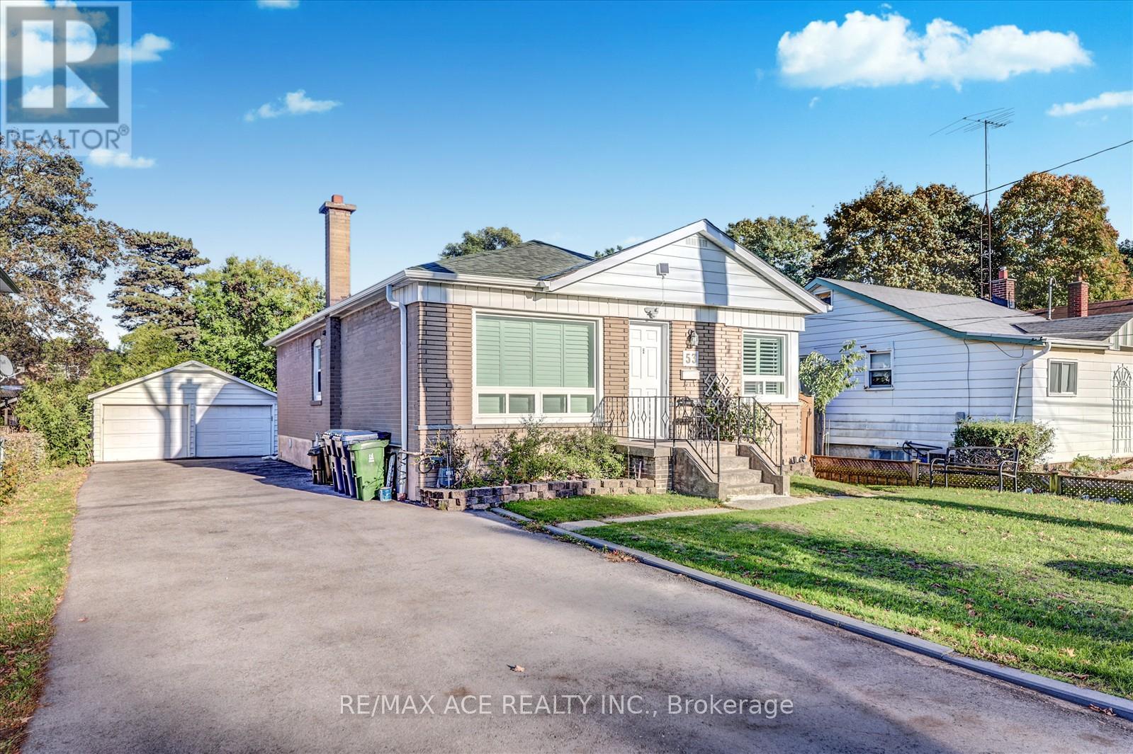 53 FALAISE ROAD, Toronto, Ontario