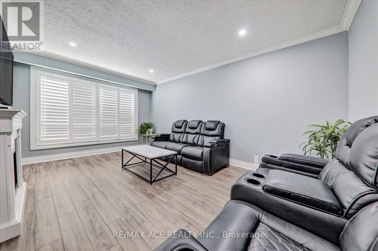 53 Falaise Road, Toronto, Ontario  M1E 3B7 - Photo 10 - E12454748