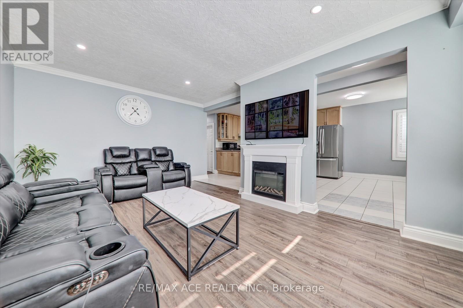 53 Falaise Road, Toronto, Ontario  M1E 3B7 - Photo 12 - E12454748