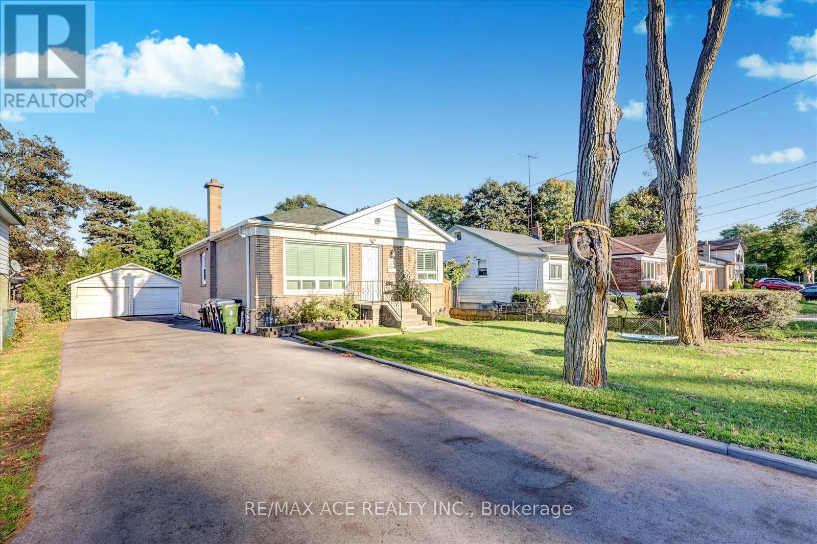 53 Falaise Road, Toronto, Ontario  M1E 3B7 - Photo 2 - E12454748