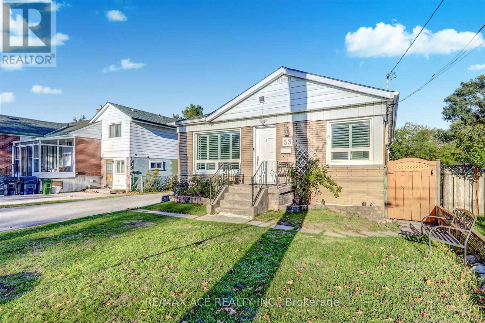53 Falaise Road, Toronto, Ontario  M1E 3B7 - Photo 5 - E12454748