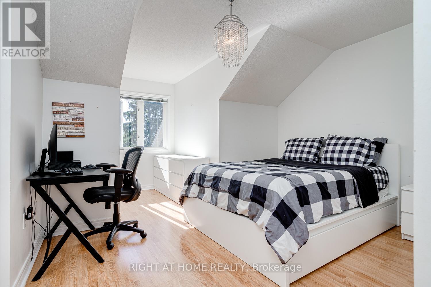 17 - 19 Niagara Drive, Oshawa, Ontario  L1G 8G2 - Photo 25 - E12454756