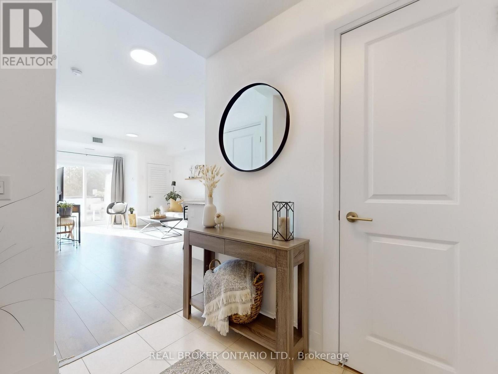 122 - 481 Rupert Avenue, Whitchurch-Stouffville, Ontario  L4A 1Y7 - Photo 3 - N12454743