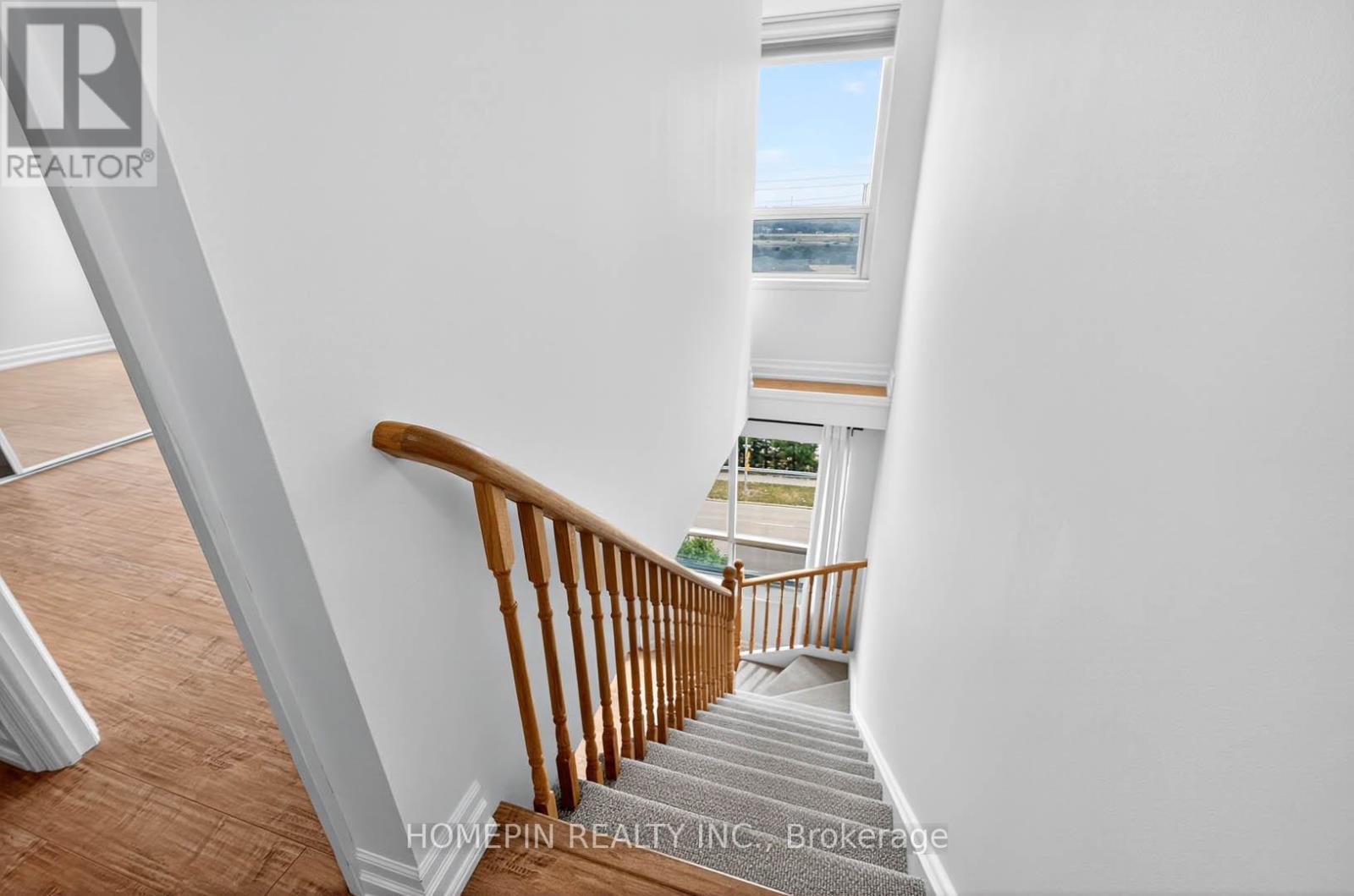 1103 - 39 Oneida Crescent, Richmond Hill, Ontario  L4B 4T9 - Photo 12 - N12454750