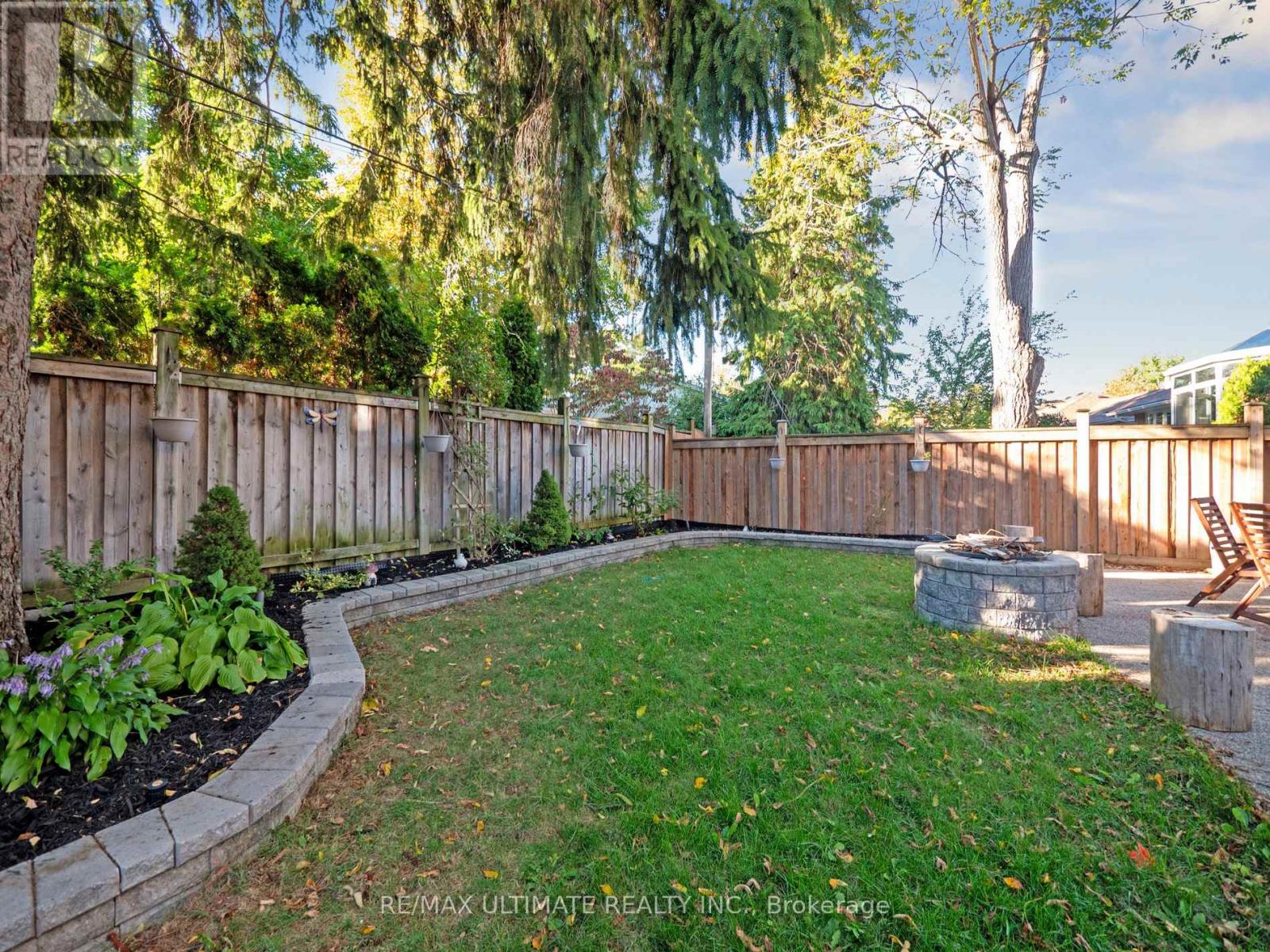 74 Leisure Lane, Richmond Hill, Ontario  L4C 4X1 - Photo 50 - N12454797