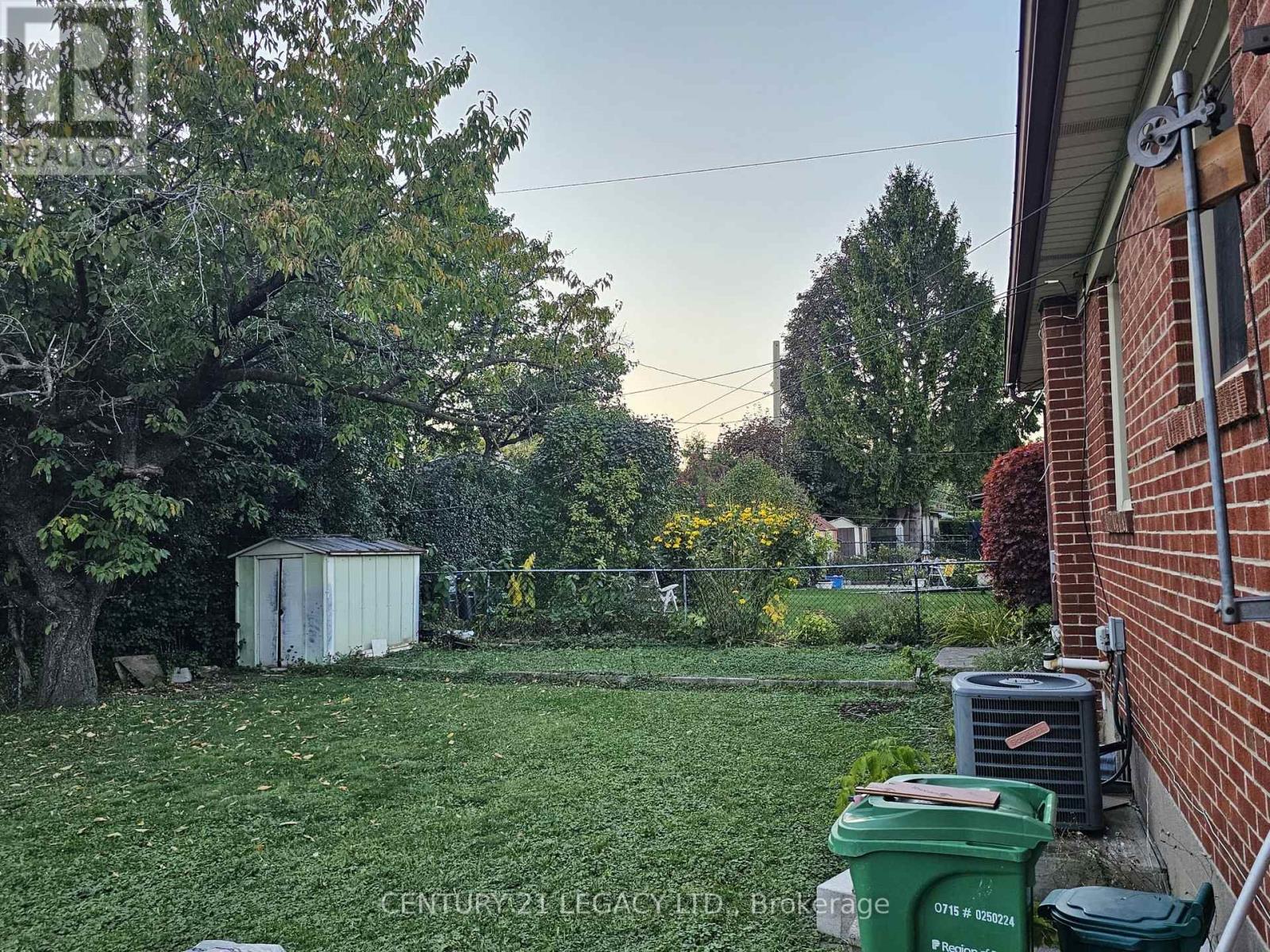 101 Mcmurchy Avenue S, Brampton, Ontario  L6Y 1Y7 - Photo 12 - W12454578
