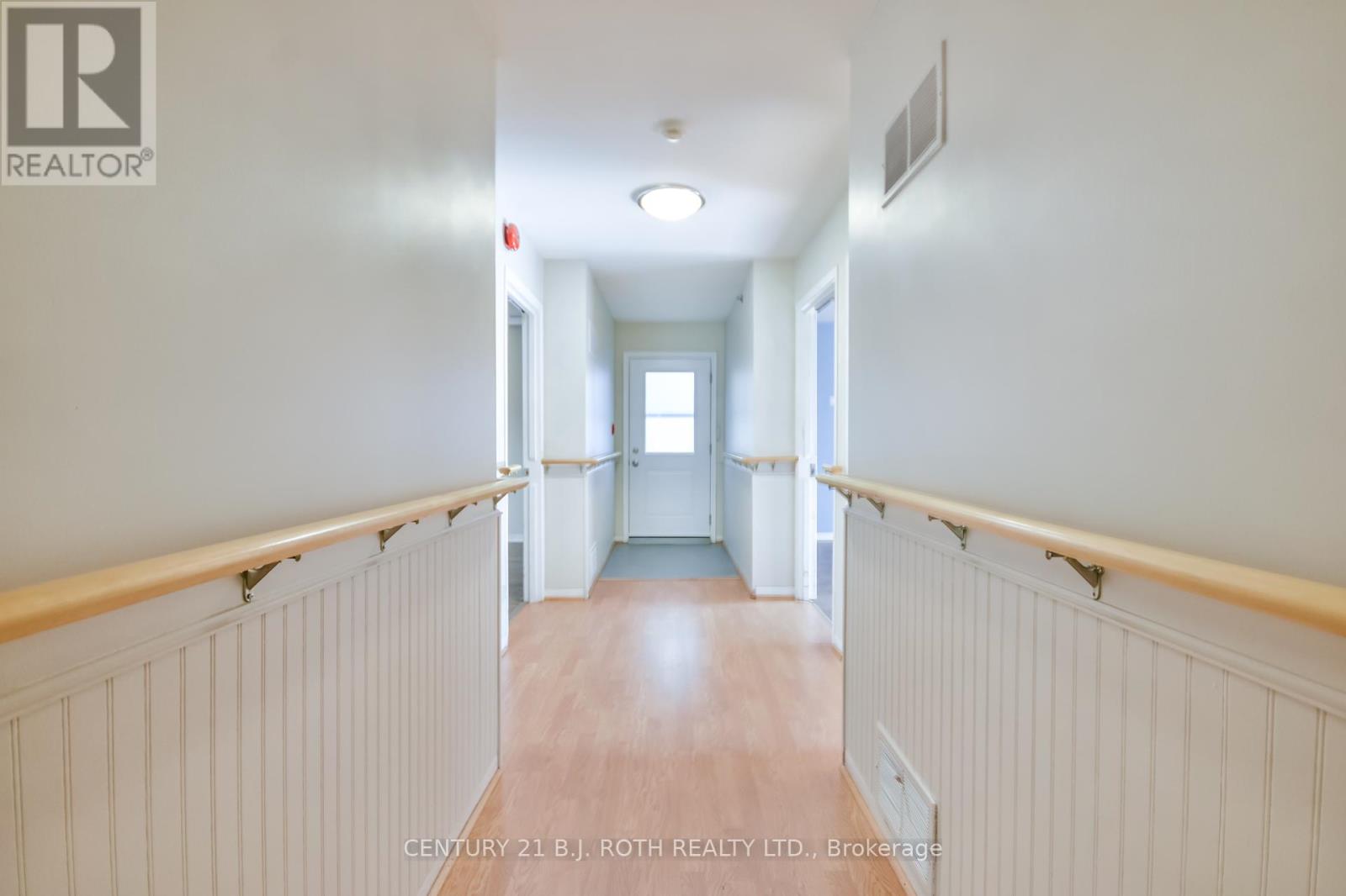 263 Anne Street N, Barrie, Ontario  L4N 4Y1 - Photo 13 - S12454725