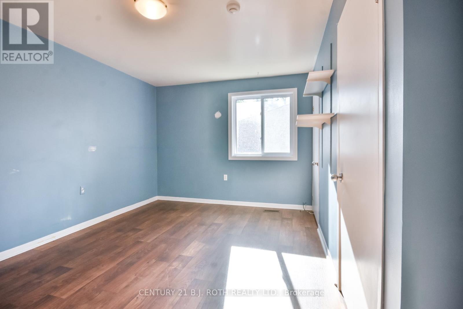 263 Anne Street N, Barrie, Ontario  L4N 4Y1 - Photo 17 - S12454725
