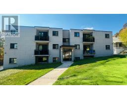 34 BERCZY STREET, Barrie, Ontario