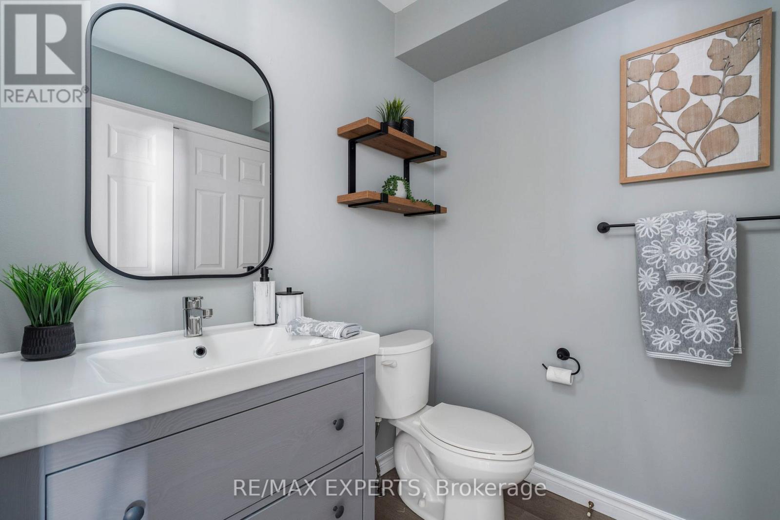 157 Primeau Drive, Aurora, Ontario  L4G 6Z6 - Photo 20 - N12452652