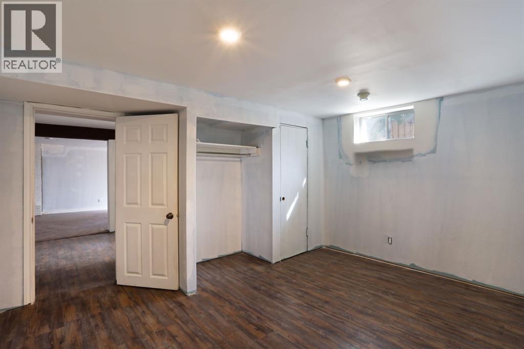 535 2a Avenue W, Brooks, Alberta  T1R 0B1 - Photo 37 - A2258460