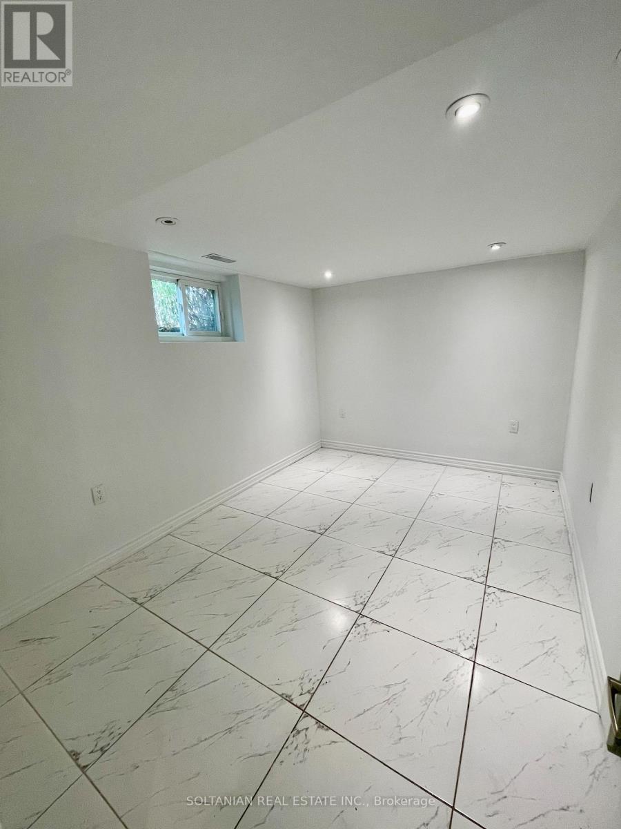 158 Alfred Avenue, Toronto, Ontario  M2N 3J2 - Photo 22 - C12450362