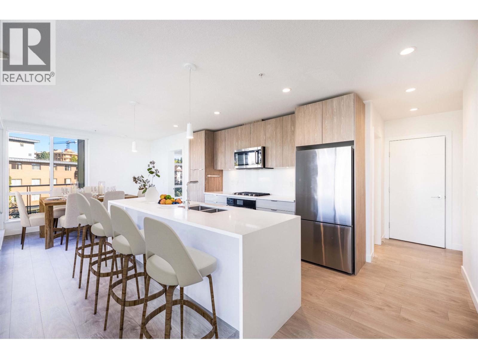 416 108 E 8th Street, North Vancouver, British Columbia  V7L 0H1 - Photo 3 - R3056757