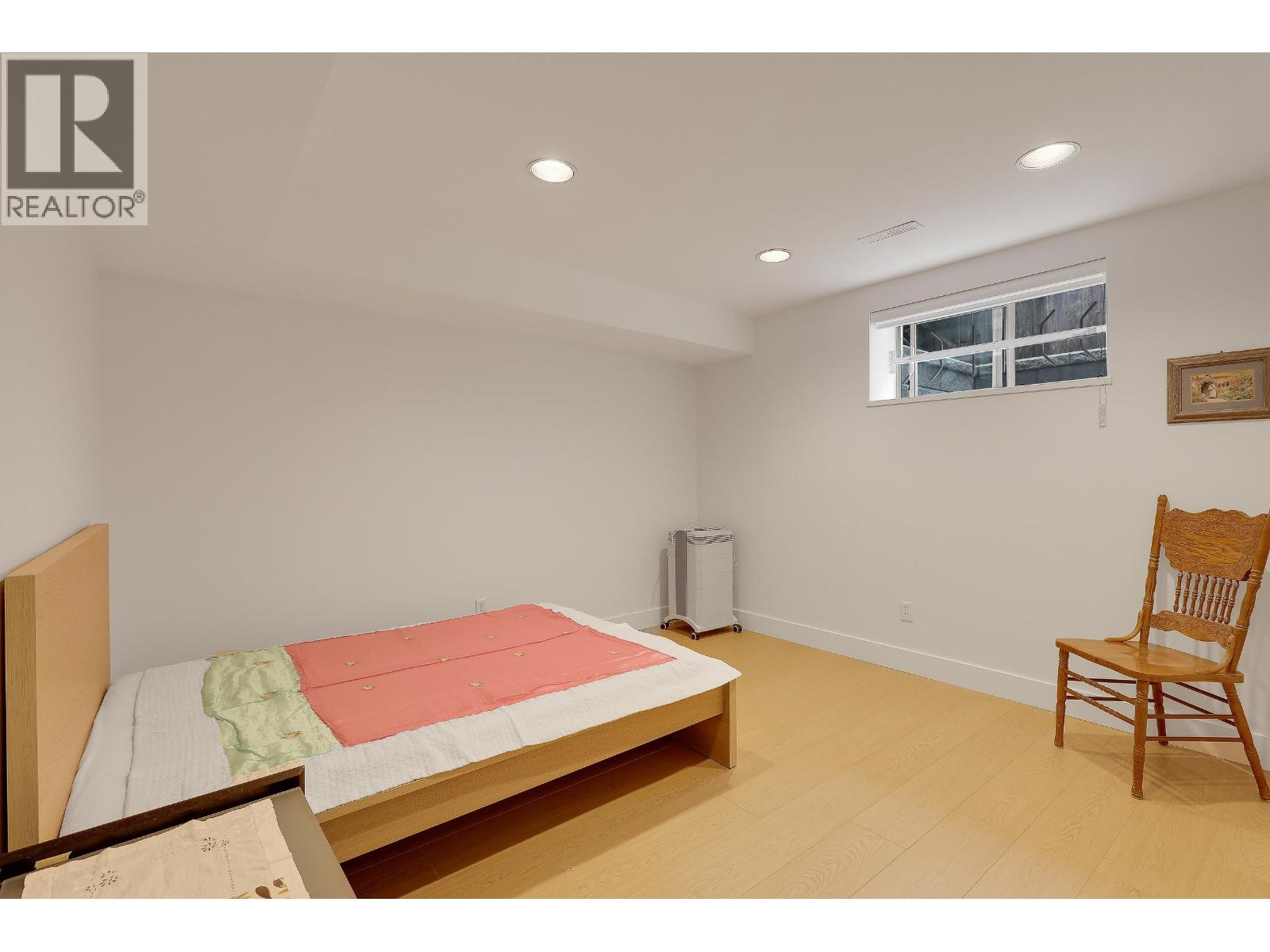 907 Sprice Avenue, Coquitlam, British Columbia  V3J 7M2 - Photo 35 - R3056696