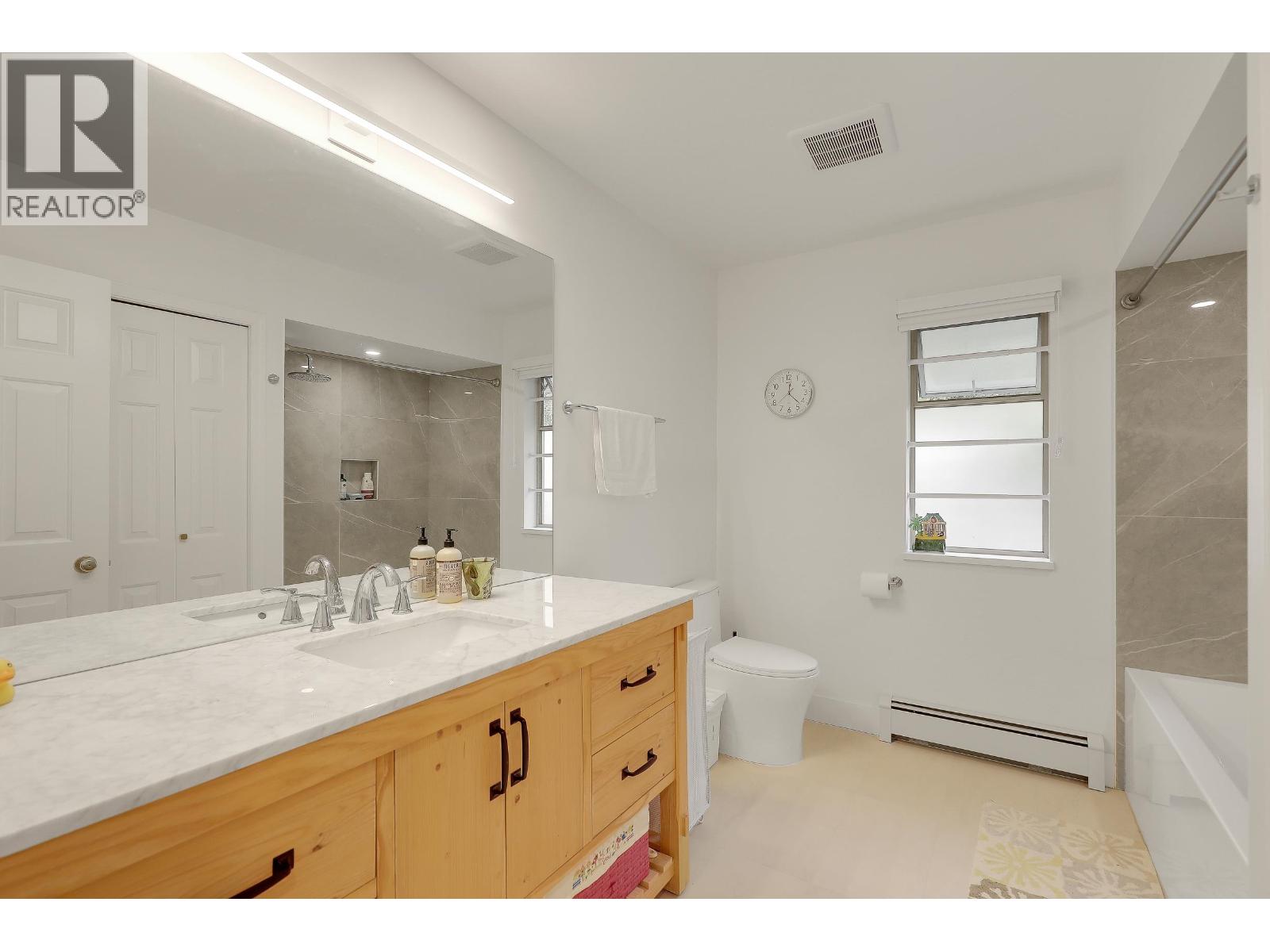 907 Sprice Avenue, Coquitlam, British Columbia  V3J 7M2 - Photo 24 - R3056696