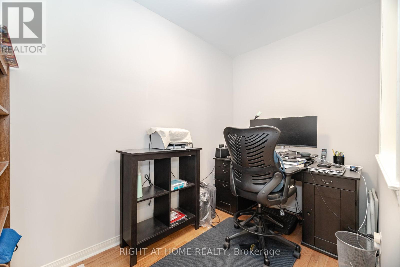 5467 Blue Spruce Avenue, Burlington, Ontario  L7L 7C6 - Photo 23 - W12454736