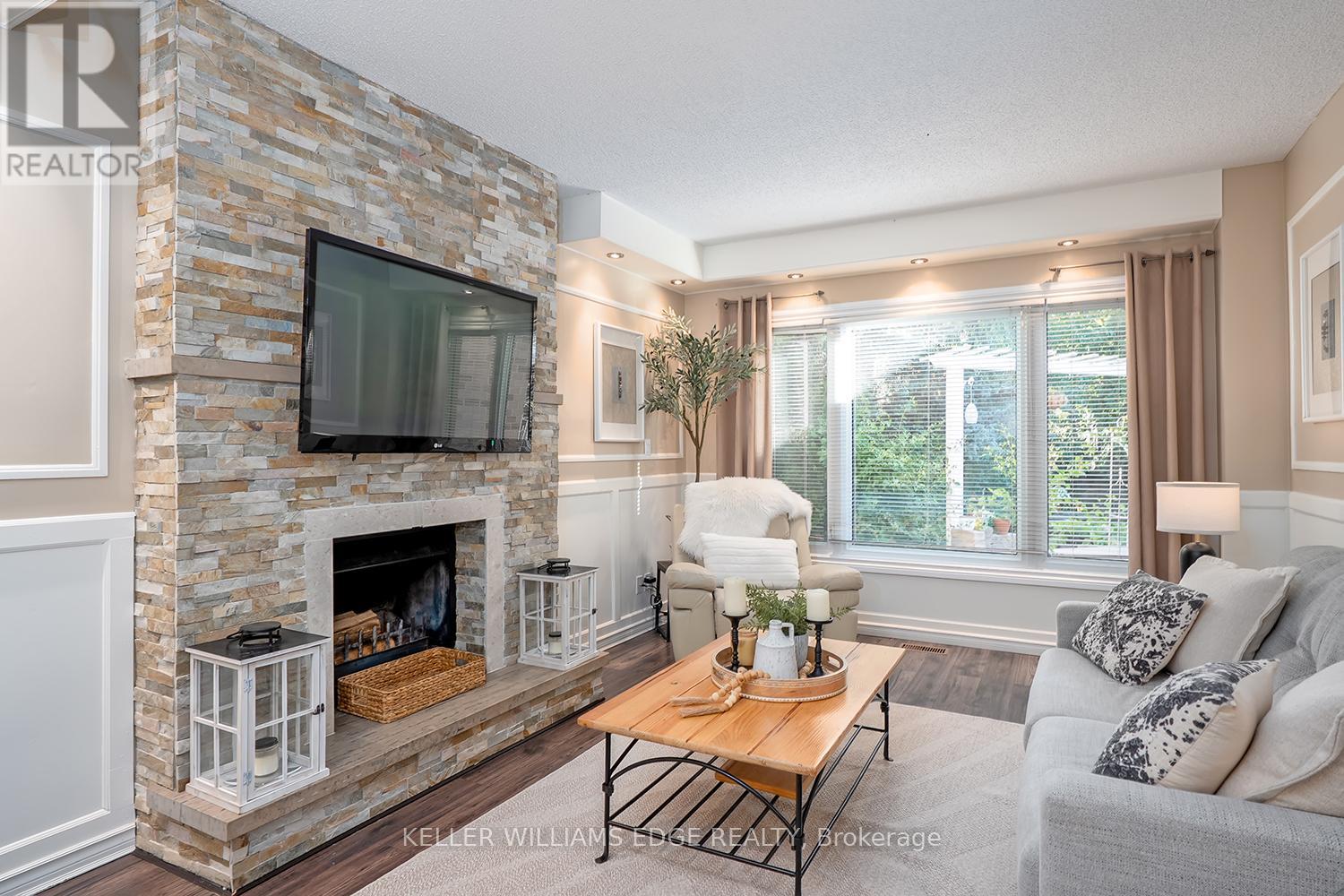 2264 Heidi Avenue, Burlington, Ontario  L7M 3W4 - Photo 17 - W12454392