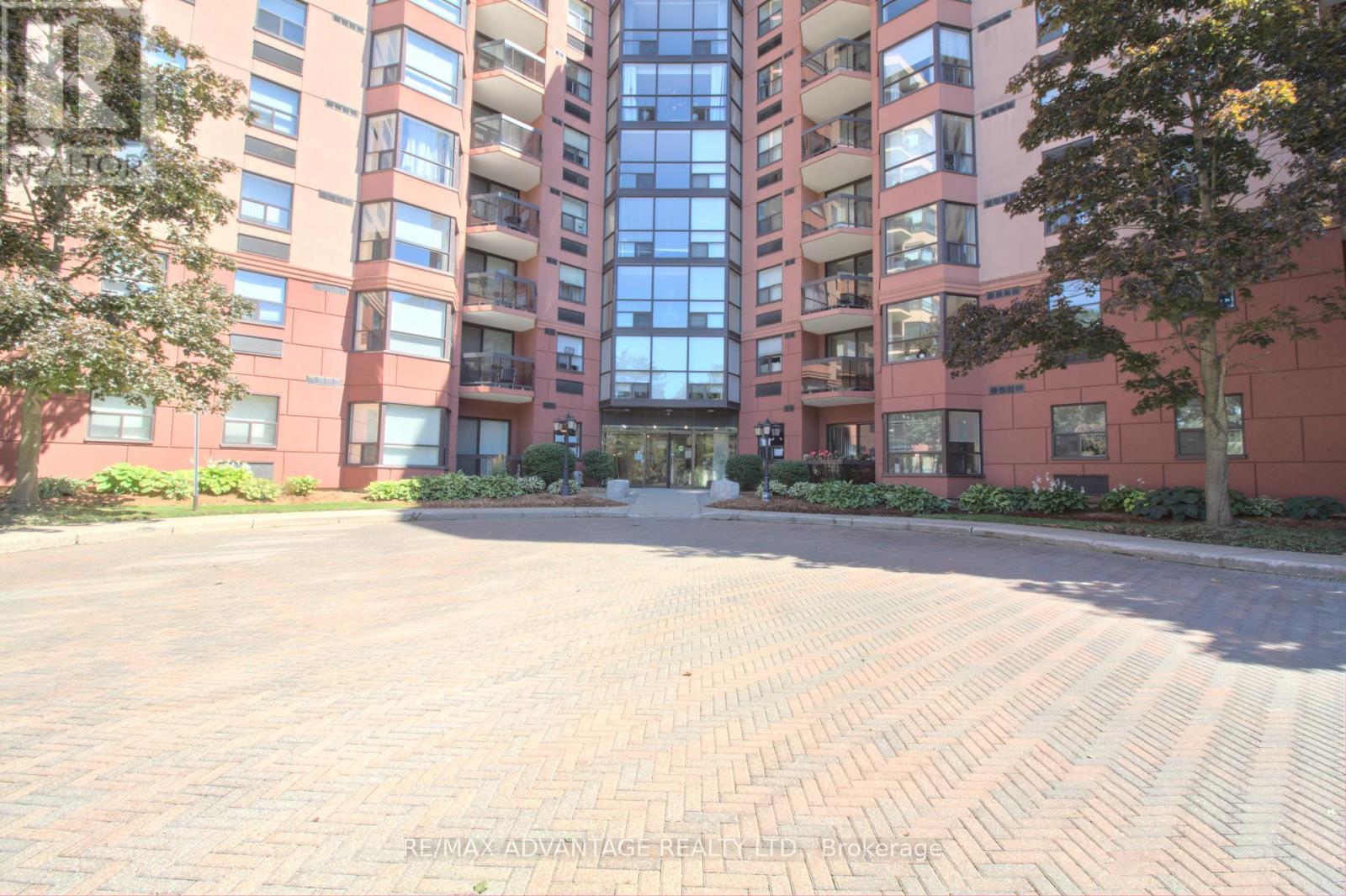 1004 - 600 Talbot Street, London East, Ontario  N6A 5L9 - Photo 6 - X12454845