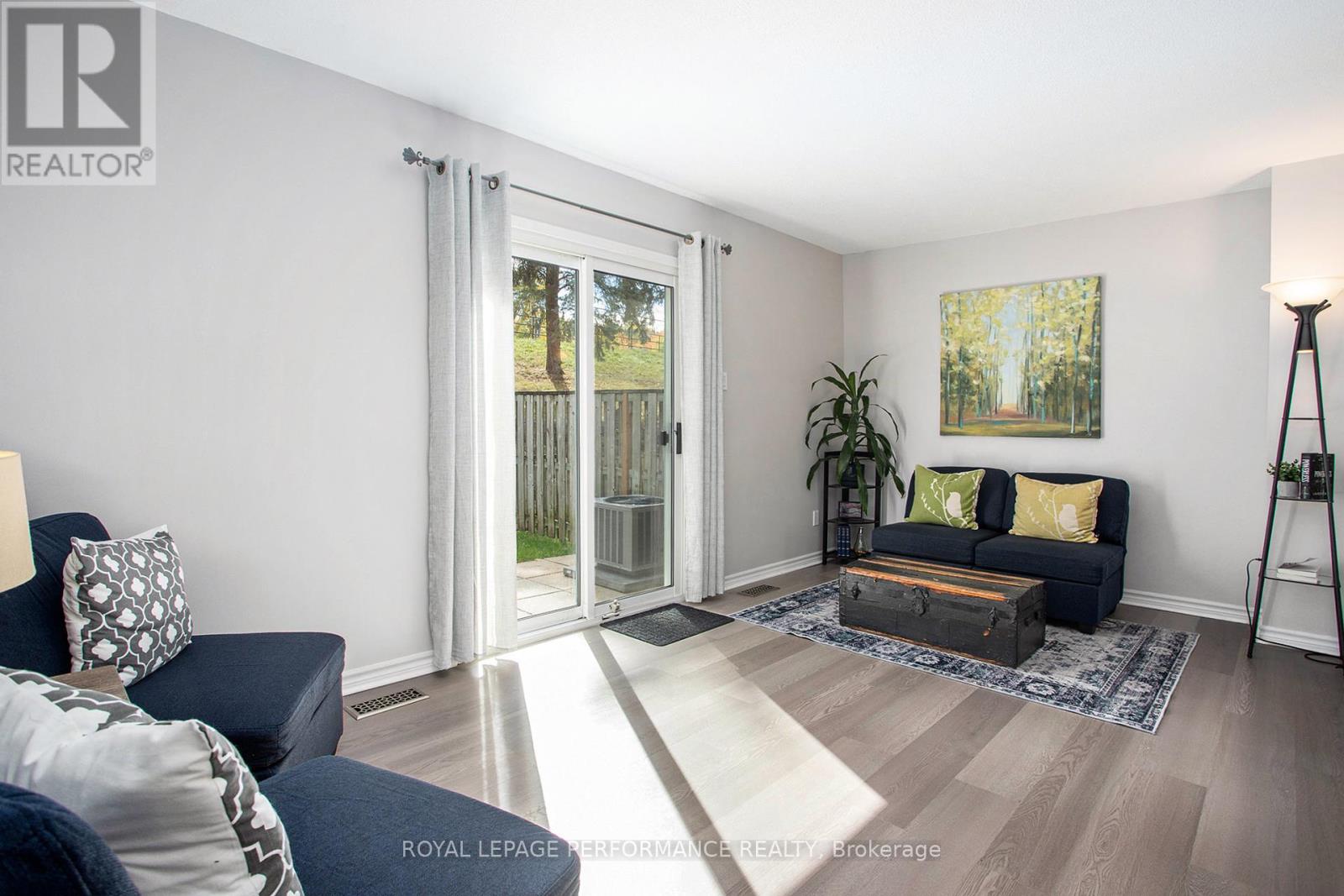 1757 Trappist Lane, Ottawa, Ontario  K1C 1X7 - Photo 12 - X12454814