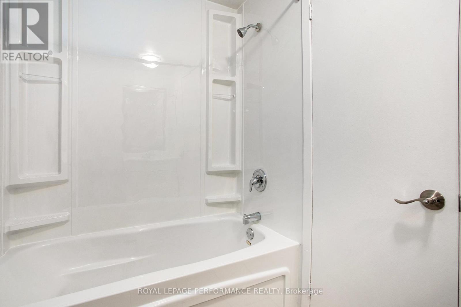 1757 Trappist Lane, Ottawa, Ontario  K1C 1X7 - Photo 21 - X12454814