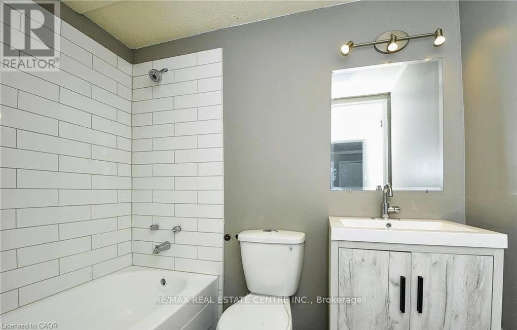 14 - 233 Westminster Drive S, Cambridge, Ontario  N3H 1T2 - Photo 10 - X12454711