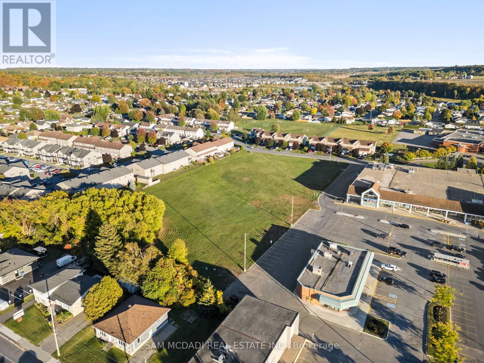 2709 Laurier Street, Clarence-Rockland, Ontario  K4K 1A3 - Photo 32 - X12454726