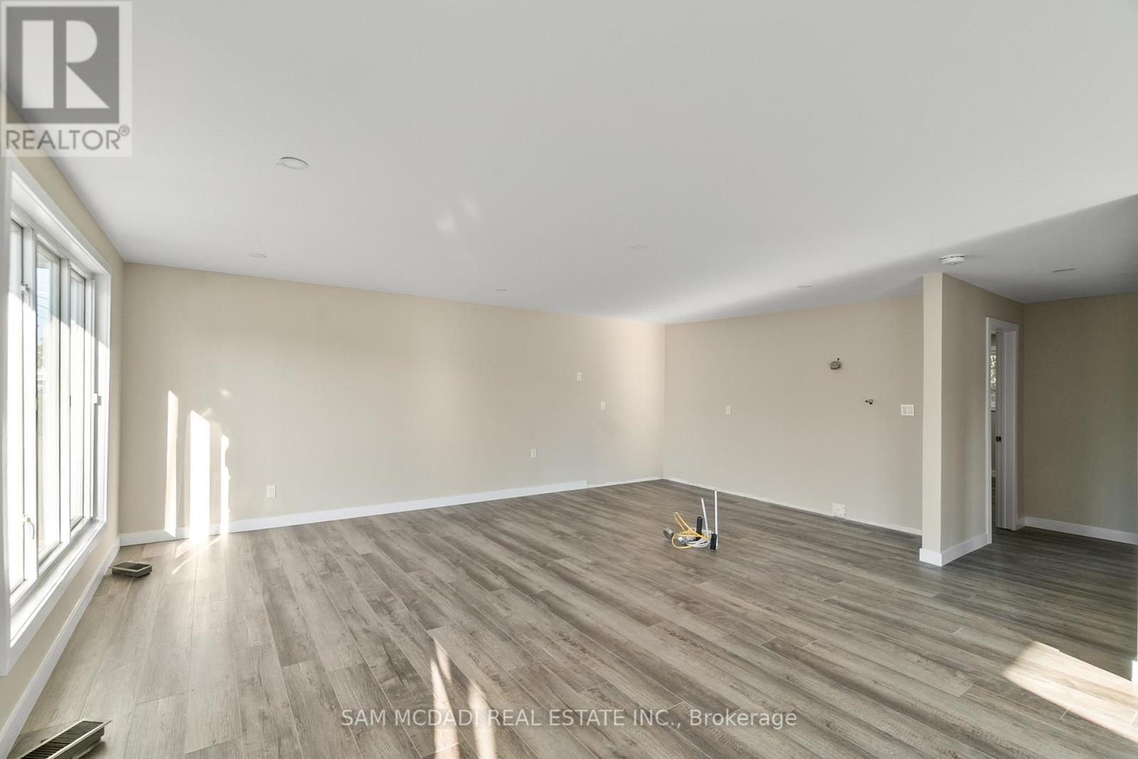 2709 Laurier Street, Clarence-Rockland, Ontario  K4K 1A3 - Photo 7 - X12454726