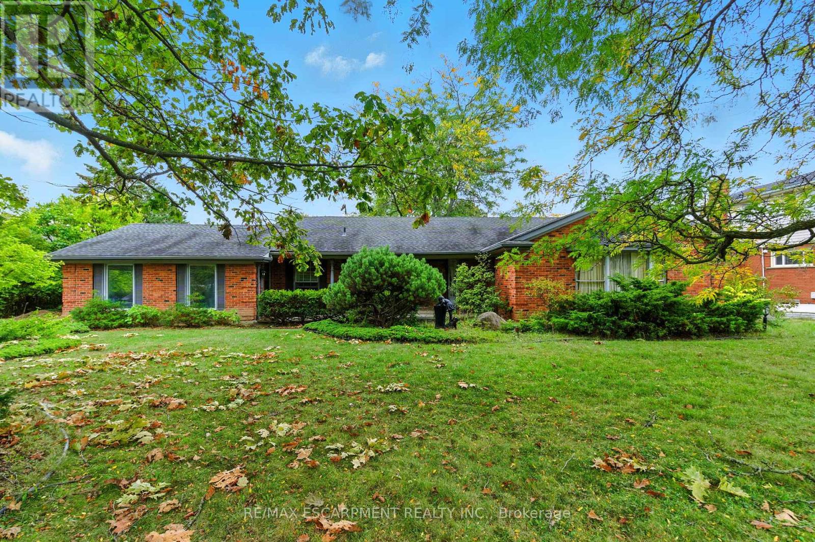 55 OVERDALE AVENUE, Hamilton, Ontario