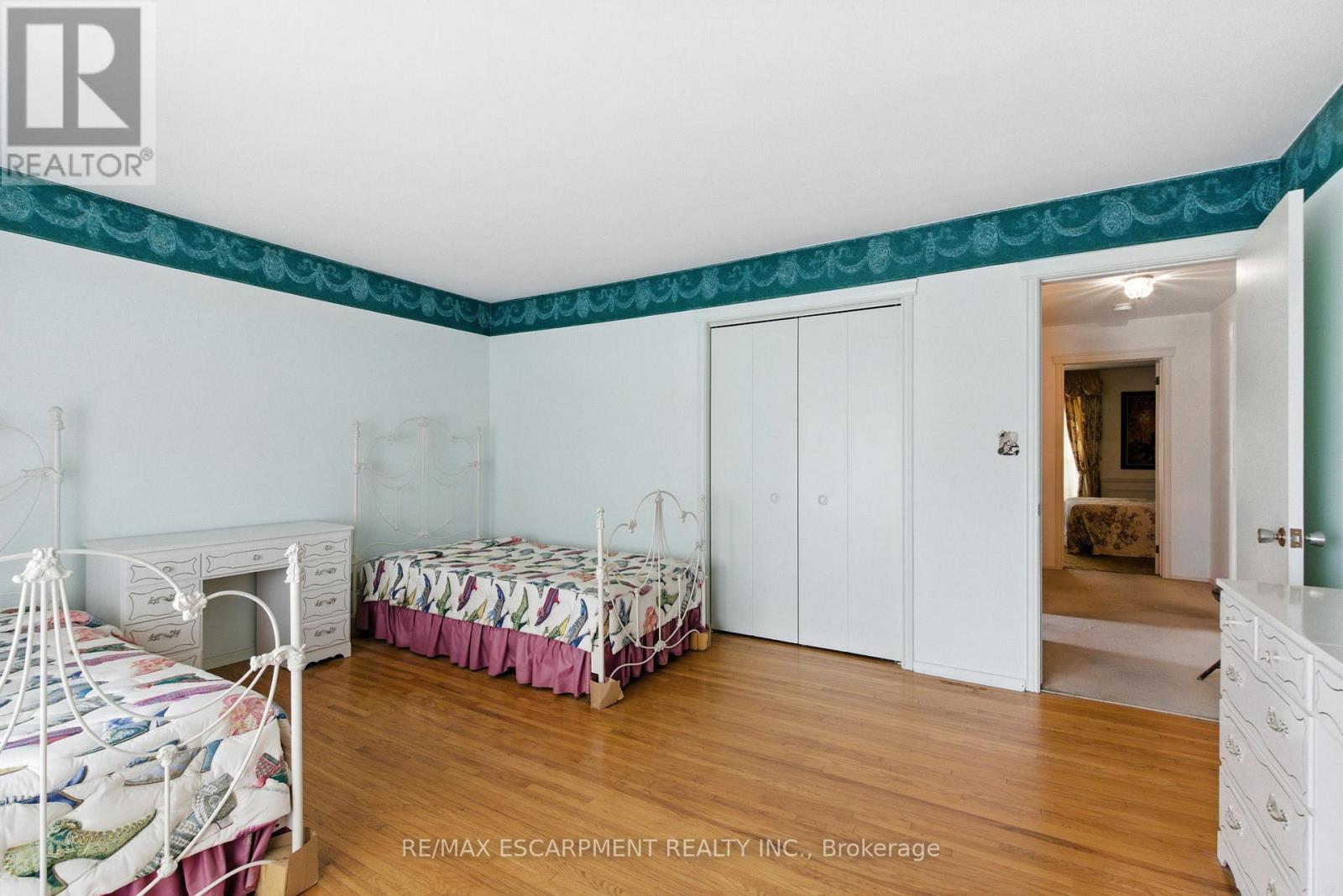 55 Overdale Avenue, Hamilton, Ontario  L9H 7G8 - Photo 27 - X12454746