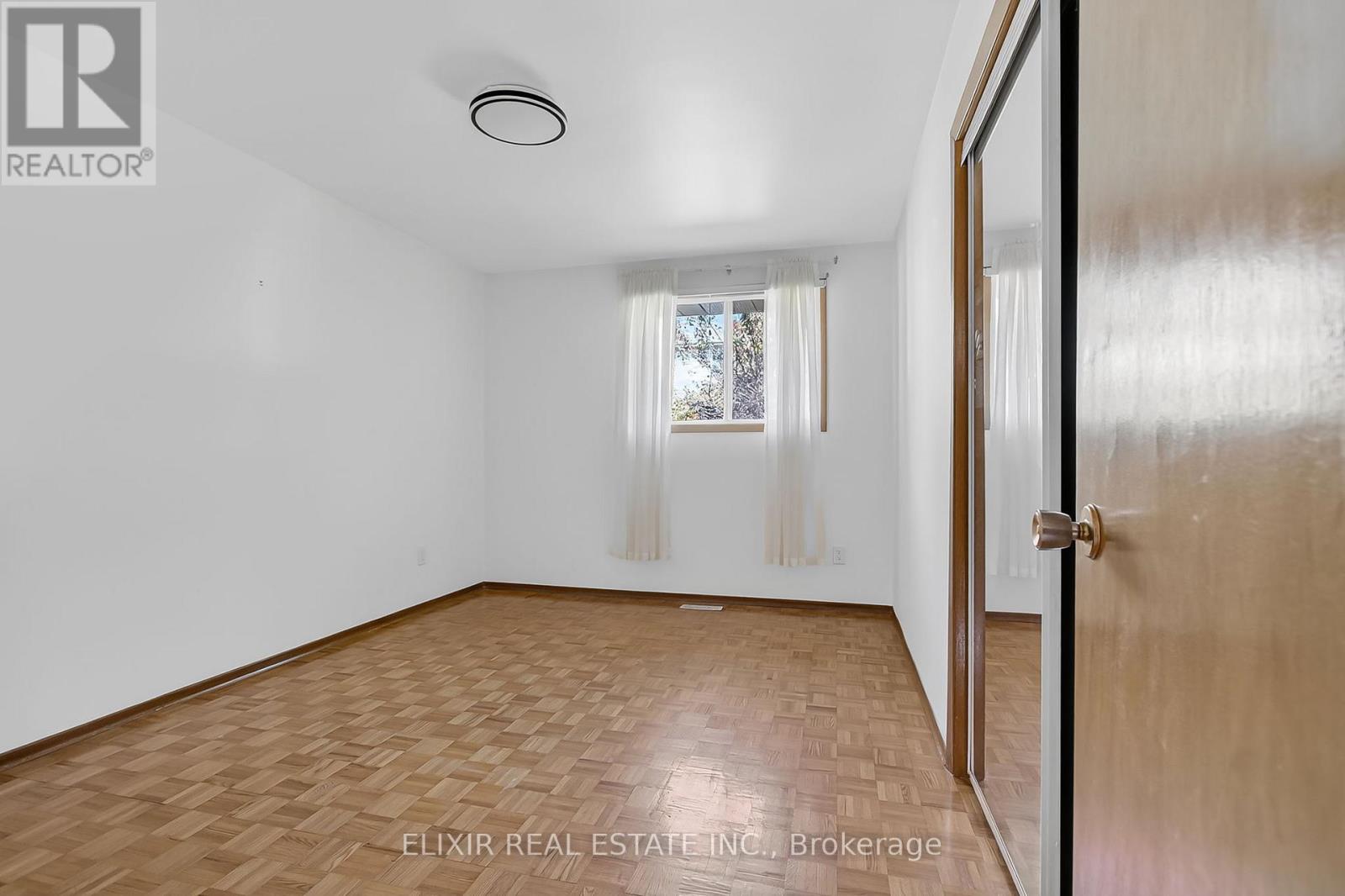 246 Thaler Avenue, Kitchener, Ontario  N2A 1R6 - Photo 14 - X12454765