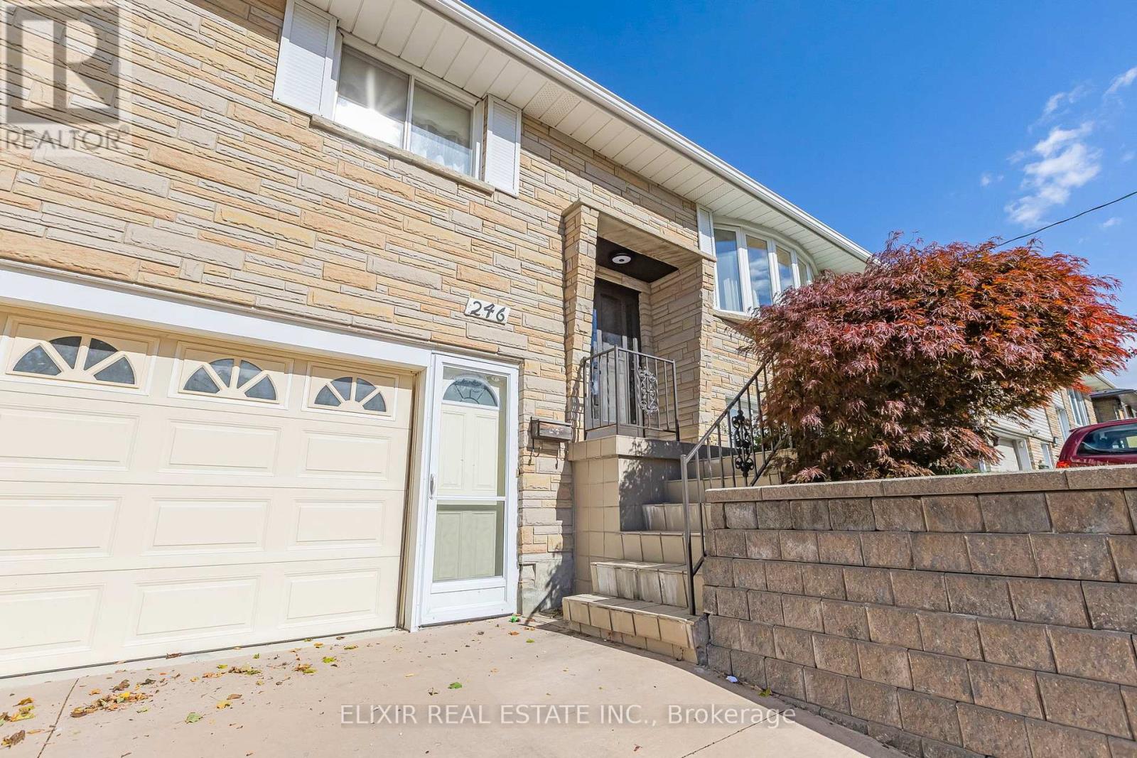 246 Thaler Avenue, Kitchener, Ontario  N2A 1R6 - Photo 3 - X12454765