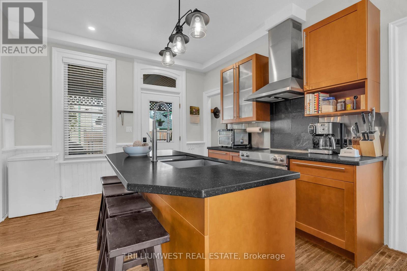 210 Lancaster Street E, Kitchener, Ontario  N2H 1N6 - Photo 15 - X12454771