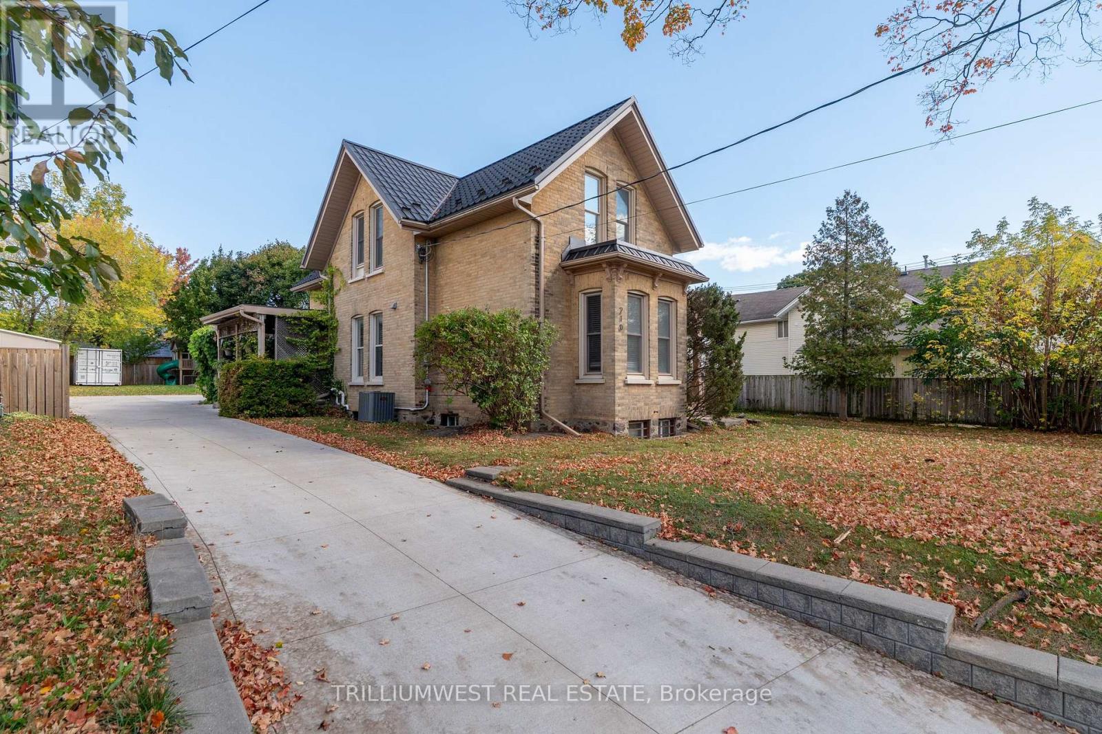 210 Lancaster Street E, Kitchener, Ontario  N2H 1N6 - Photo 2 - X12454771