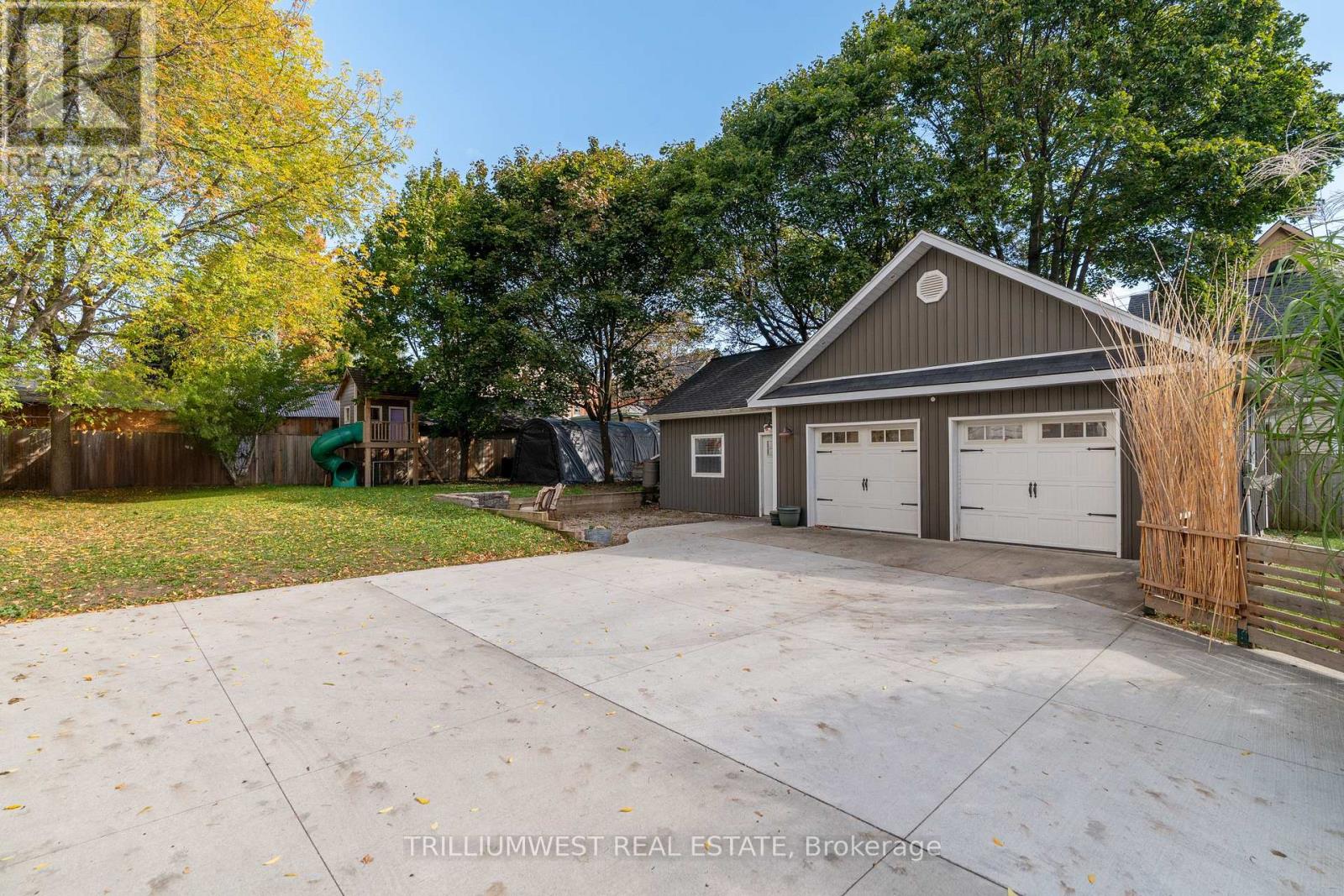 210 Lancaster Street E, Kitchener, Ontario  N2H 1N6 - Photo 34 - X12454771